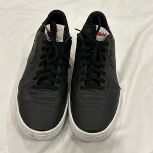 Nike women court black shoes